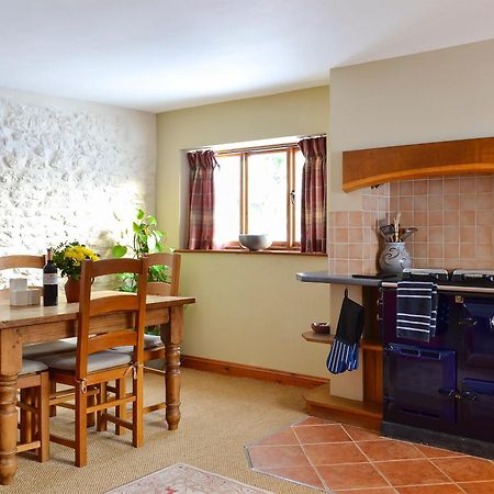 Grange Farm Cottage Barton in the Clay Exterior photo