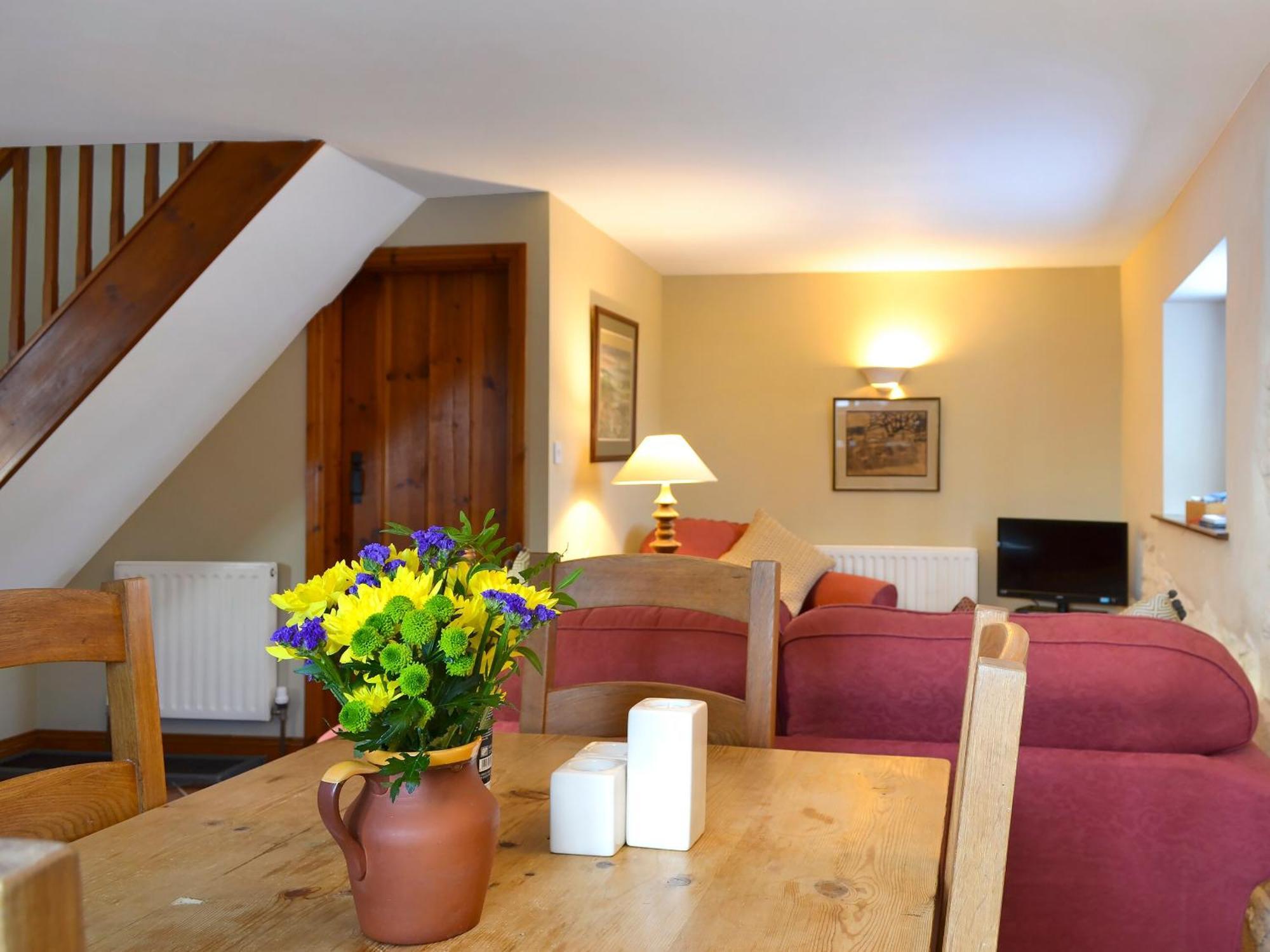 Grange Farm Cottage Barton in the Clay Exterior photo